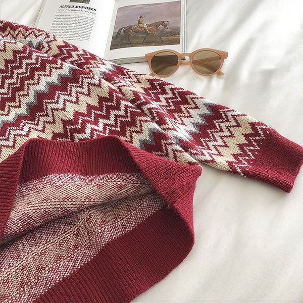 Casual γυναικείο πουλόβερ με οβάλ λαιμόκοψη και μακριά μανίκια