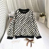 Moodne ümara dekoltee ja mustriga naiste kampsun