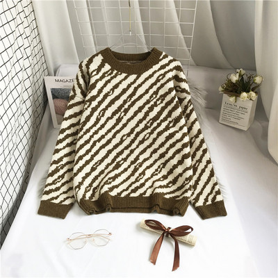 Moodne ümara dekoltee ja mustriga naiste kampsun