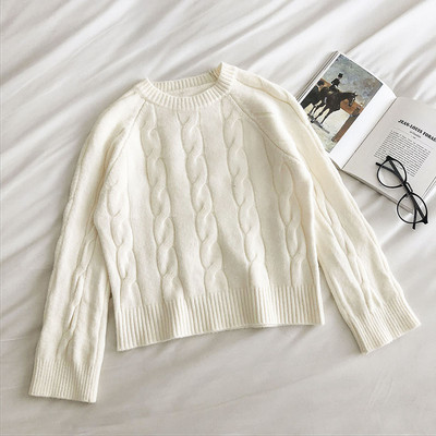 Γυναικείο casual πουλόβερ με οβάλ ντεκολτέ