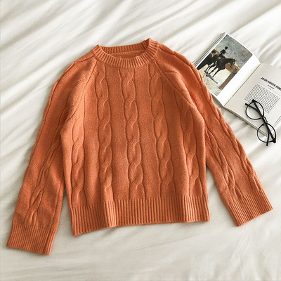 Γυναικείο casual πουλόβερ με οβάλ ντεκολτέ