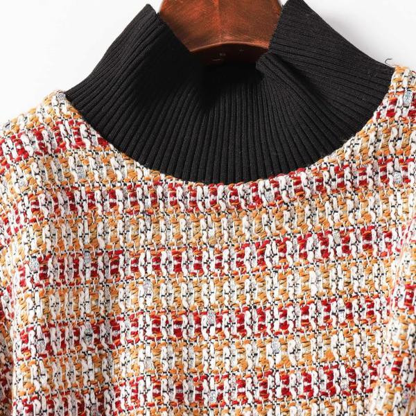 Lai kampsun polo krae ja narmastega