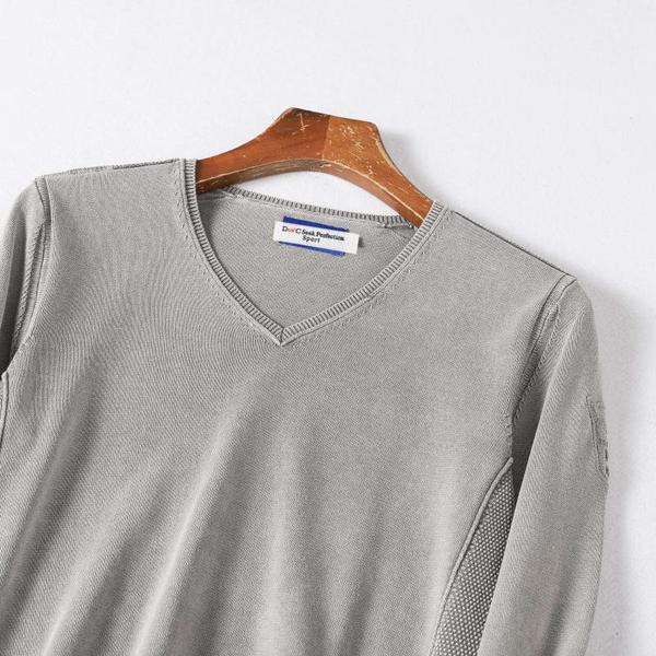 Spits kaelusega meeste kampsun tavaline mudel