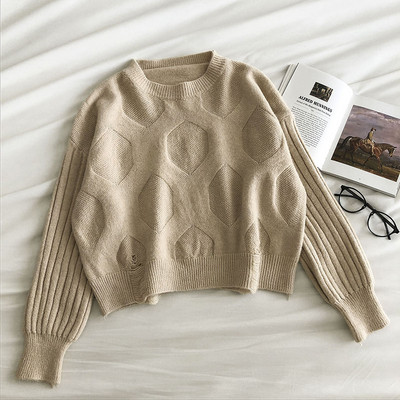 Μοντέρνο μονόχρωμο γυναικείο πουλόβερ με στρογγυλή λαιμόκοψη