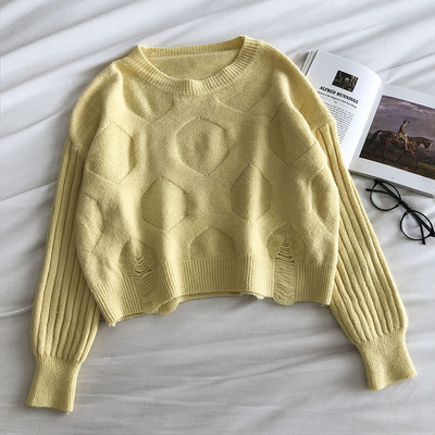 Μοντέρνο μονόχρωμο γυναικείο πουλόβερ με στρογγυλή λαιμόκοψη