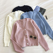 Γυναικεία πλεκτή ζακέτα με κουμπιά και μακριά μανίκια