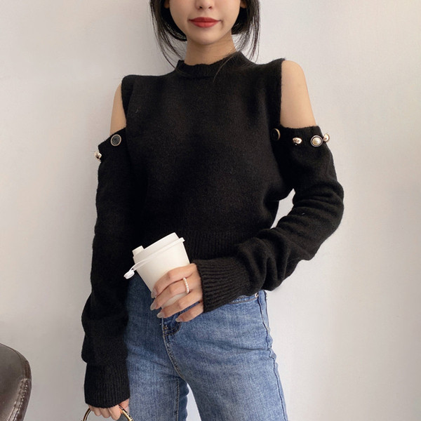 Γυναικείο casual πουλόβερ με γυμνούς ώμους, μεταλλικά στοιχεία και οβάλ ντεκολτέ