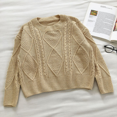 Γυναικείο πουλόβερ με στρογγυλή λαιμόκοψη και μακριά μανίκια