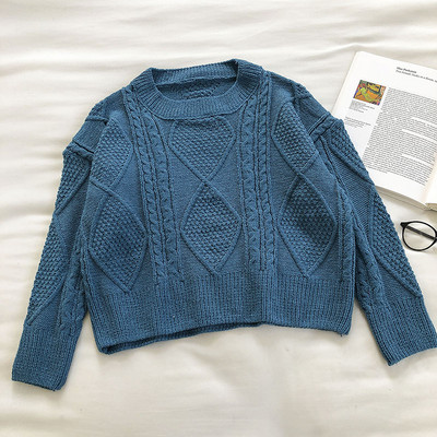 Γυναικείο πουλόβερ με στρογγυλή λαιμόκοψη και μακριά μανίκια