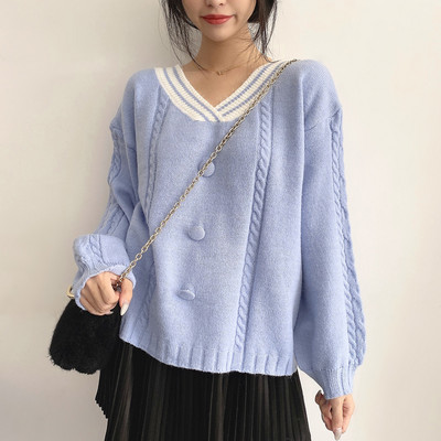 Naiste vabaaja kampsun spitsikaelusega - lai mudel