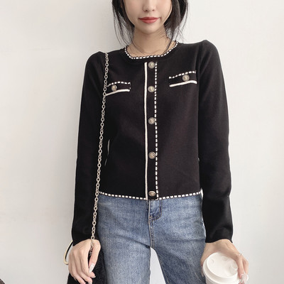 Kahes värvitoonis ovaalse kaelusega vabaaja naiste kampsun