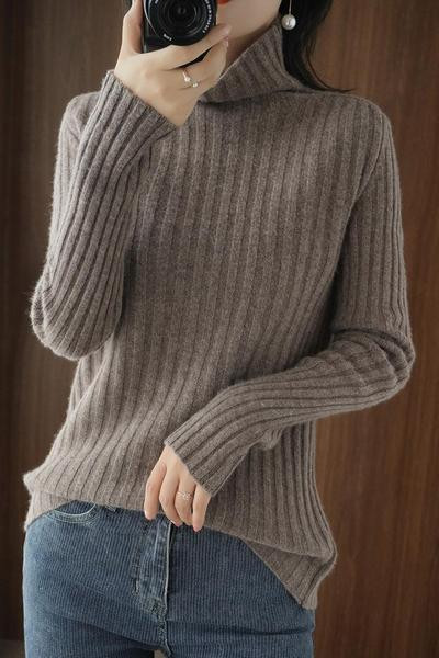 Γυναικείο casual πουλόβερ με υψηλό γιακά - φαρδύ μοντέλο