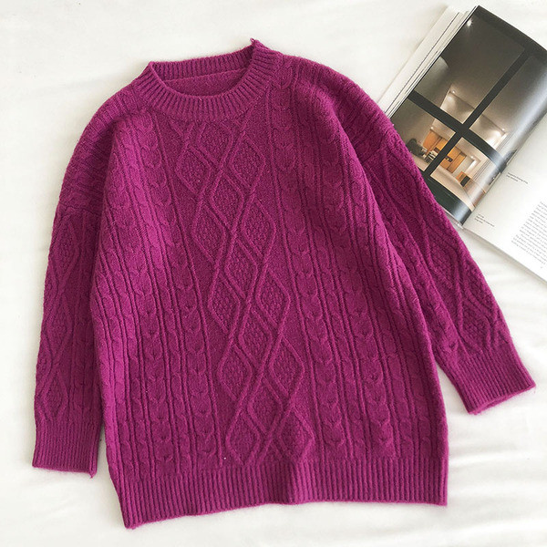 Pehme ümara kaelusega naiste kampsun