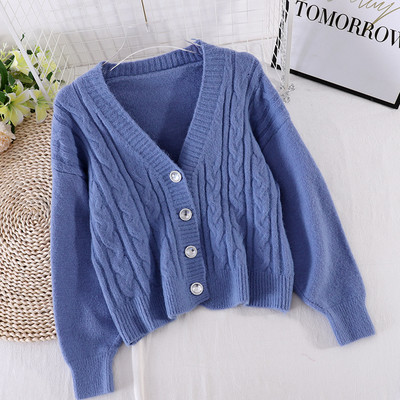 Дамска жилетка от тънко плетиво шпиц деколте