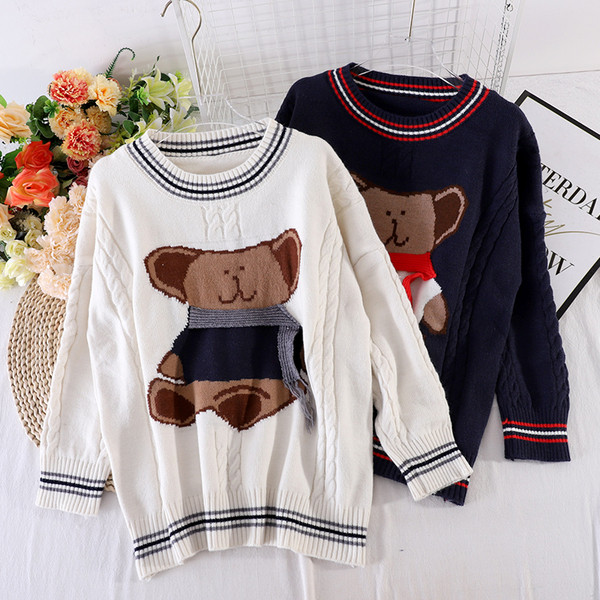 Γυναικείο casual πουλόβερ με απλικέ και μακριά μανίκια