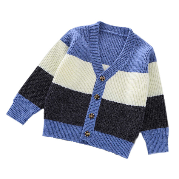 Moodne nööpide ja spitsikaelusega lastevest