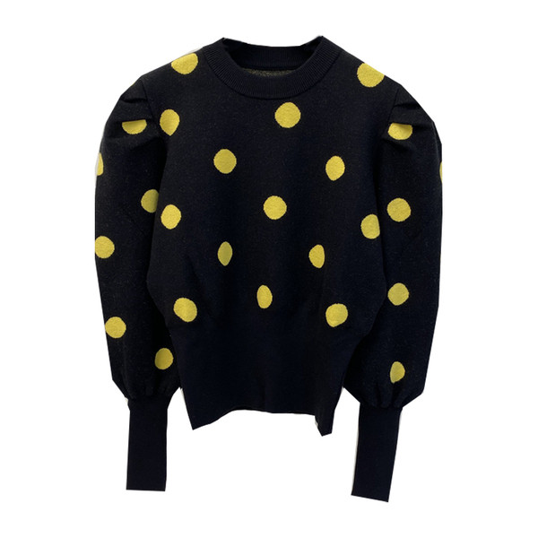 Γυναικείο πουλόβερ με οβάλ ντεκολτέ και μανίκια