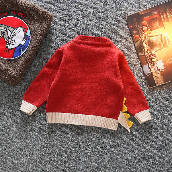 Moodne tikandiga ja ümara kaelusega lastevest poistele