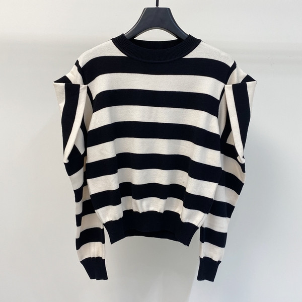 Casual γυναικείο πουλόβερ με οβάλ ντεκολτέ και μακριά μανίκια