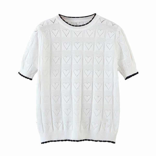 Λεπτή πλεκτή μπλούζα με κοντά μανίκια