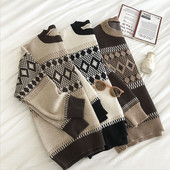 Φαρδύ μοντέλοπλεκτό γυναικείο πουλόβερ με στρογγυλή λαιμόκοψη