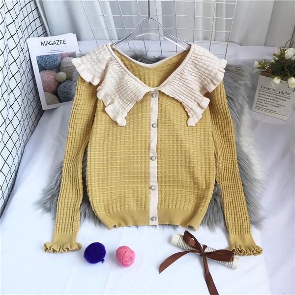 Дамска ежедневна жилетка- с копчета и дълъг ръкав