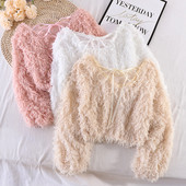 Naiste sulekampsun seljas paelaga