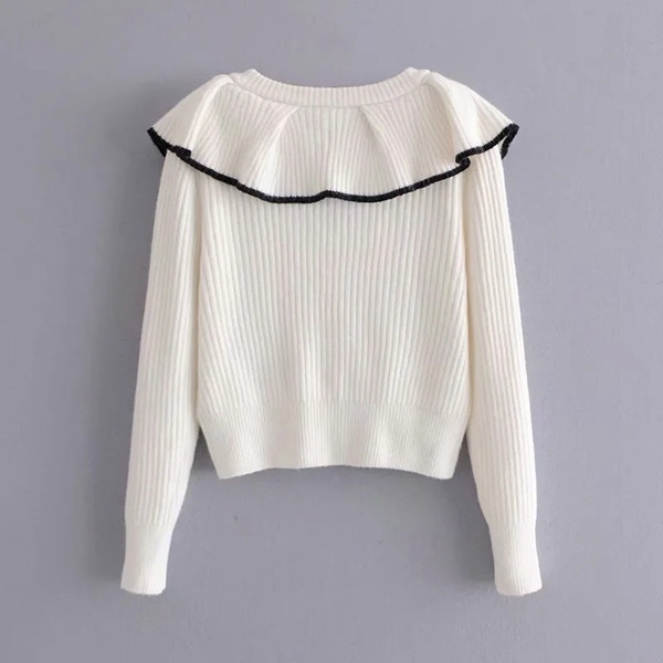 Нов модел жилетка с копчета перли