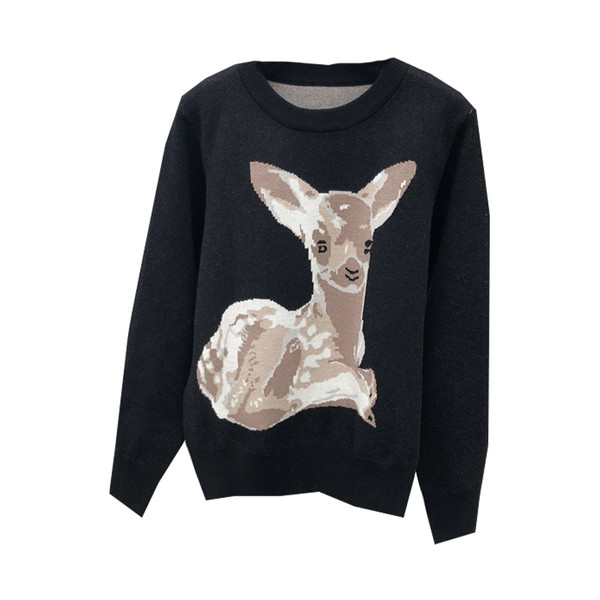 Γυναικείο μοντέρνο πουλόβερ με οβάλ λαιμόκοψη σε μαύρο χρώμα