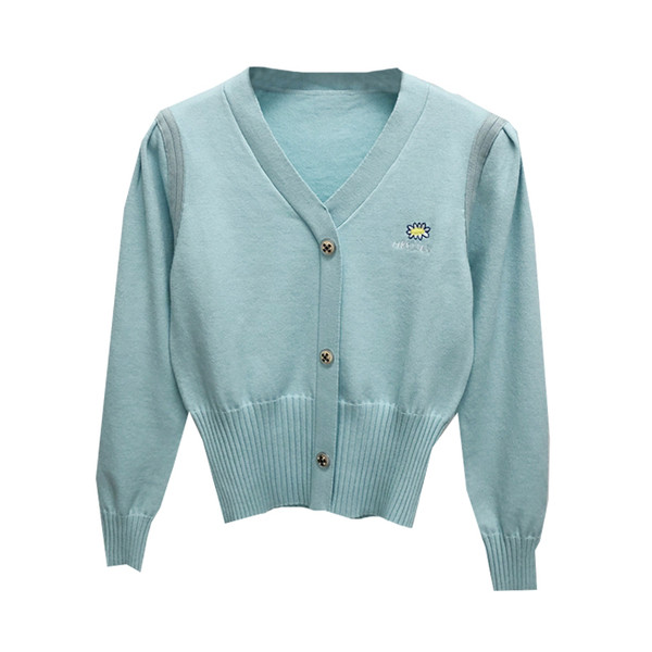 Õhukesest kudumisest tikandiga naiste kampsun