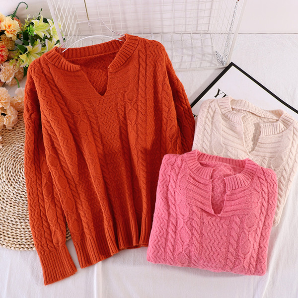 Γυναικείο πουλόβερ με στρογγυλή λαιμόκοψη και μακριά μανίκια