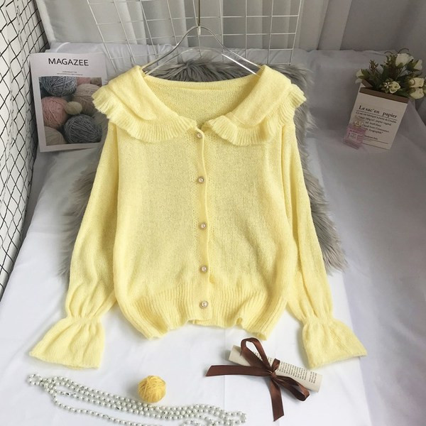 Novi model ženskog kardigana sa lotos rukavima i kragnom