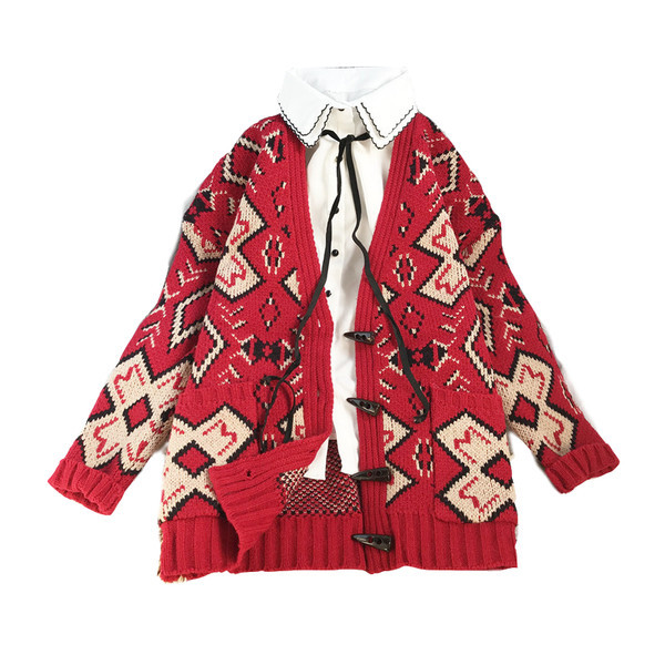 Нов модел дамска плетена жилетка с шарка