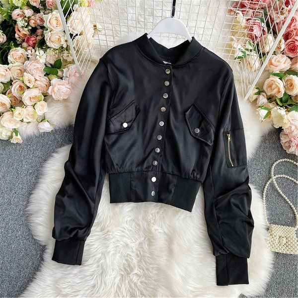 Нов модел дамско есенно яке с копчета и дълъг ръкав