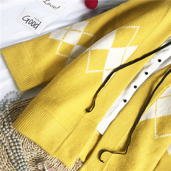 Ежедневна дамска жилетка с шарка без закопчаване