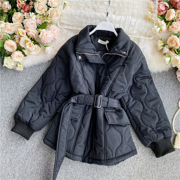 Uus mudel naiste talvejope vöö ja taskutega