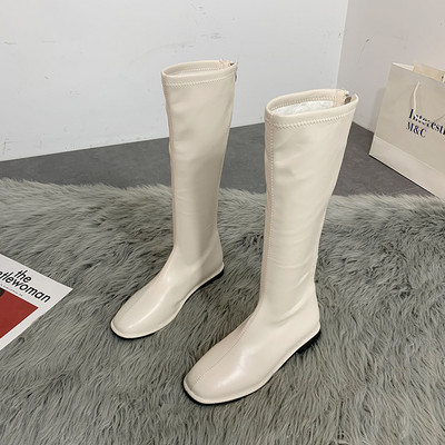 Γυναικείες μοντέρνες έκο δερμάτινες μπότες με επίπεδη σόλα