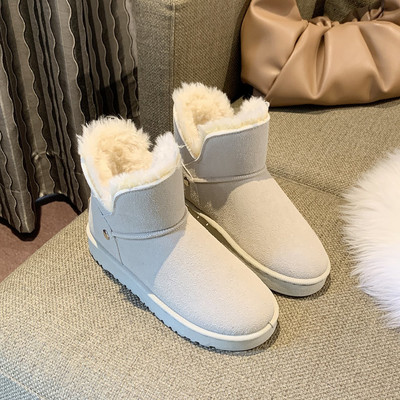 Νέο μοντέλο γυναικείες μπότες με επίπεδη σόλα και ζεστή επένδυση