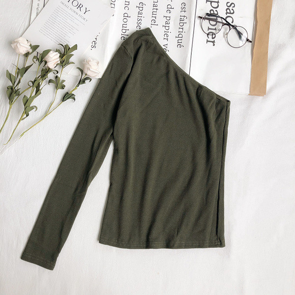 Naiste vabaaja pluus ühe varrukaga