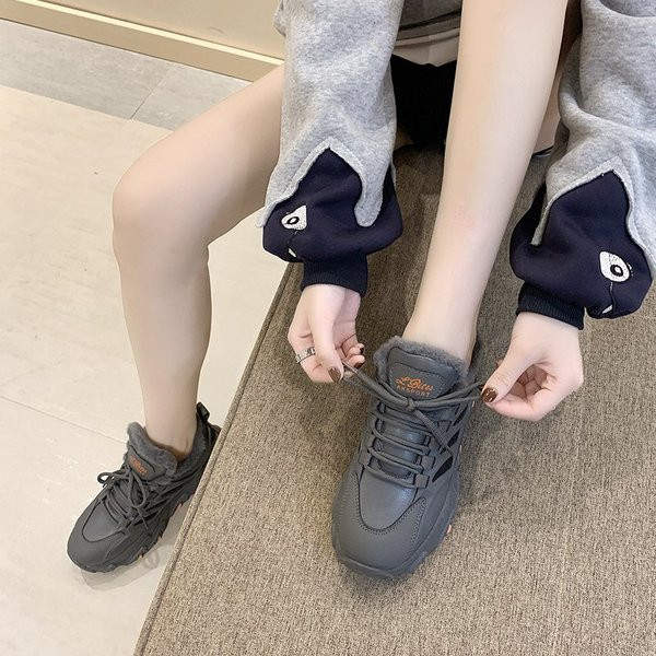 Γυναικεία casual αθλητικά παπούτσια με ζεστή φόδρα και κορδόνια