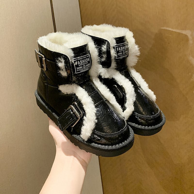 Γυναικείες μπότες casual με ζεστή επένδυση και επίπεδη σόλα σε τρία χρώματα