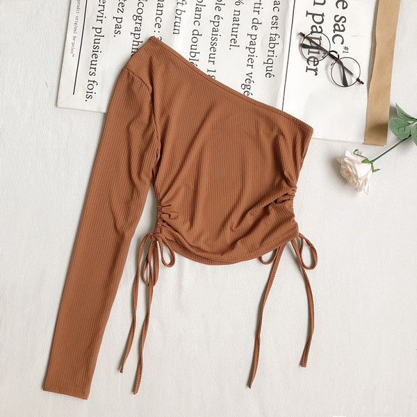 Novi model ženske bluze sa vezicama i jednim rukavom