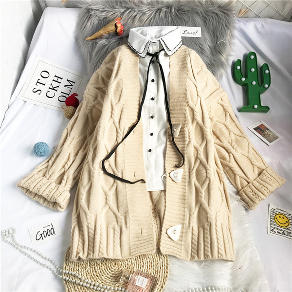 Μοντέρνα γυναικεία ζακέτα με μακριά μανίκια - φαρδύ μοντέλο