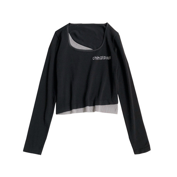 Ženska bluza s okruglim izrezom i vezom