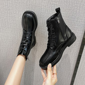 Γυναικείες μπότες casual με φερμουάρ και κορδόνια