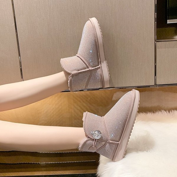 Kivide ja sooja voodriga vabaaja naiste saapad