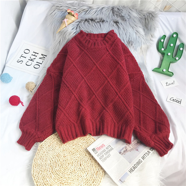 Naiste moodne ovaalse dekoltee ja laiade varrukatega kampsun