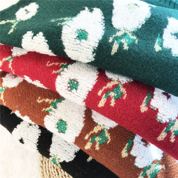 Naiste kõrge polo krae ja lillemustriga kampsun