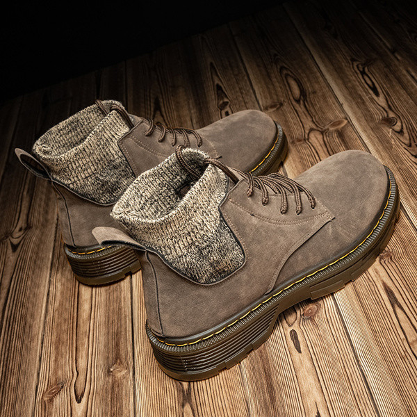 Ökoseemisnahast moodsad paeltega meeste saapad