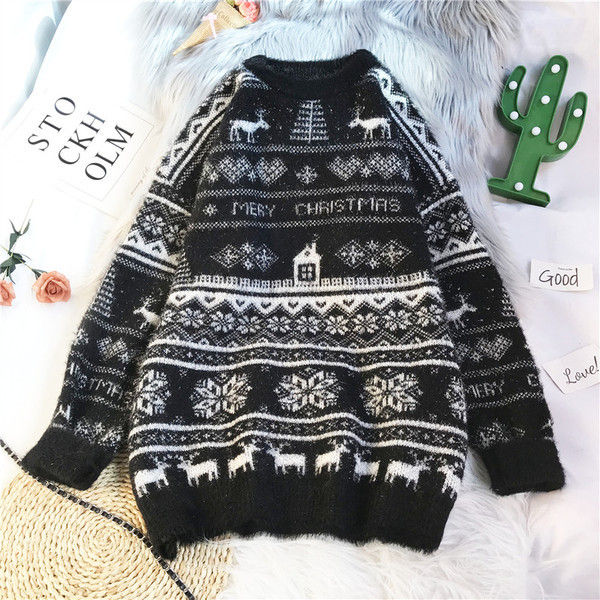 Νέο μοντέλο Χριστουγεννιάτικο γυναικείο πουλόβερ με οβάλ ντεκολτέ